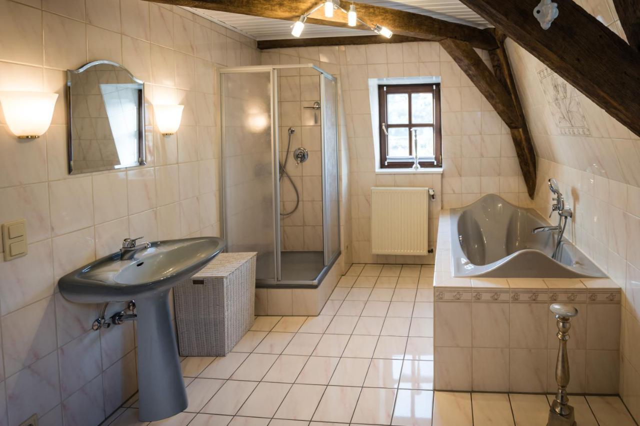 Rissbacher Hof Mansarde Anno 1737 Traben-Trarbach Eksteriør billede